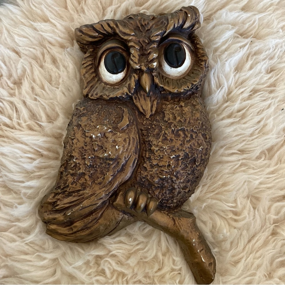 Vintage Large 1960s Big Eyed Owl Wall Decor Universal Statuary Corp Chicago